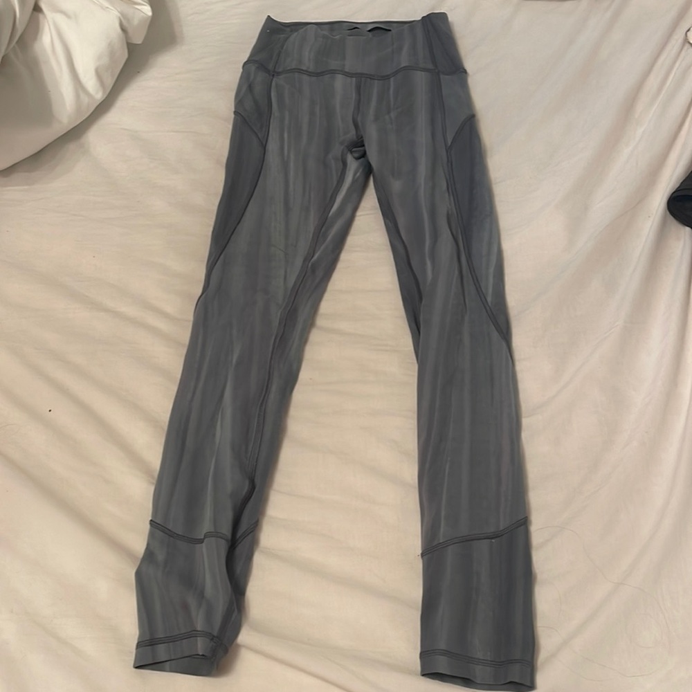 Blue patterned Lululemon leggings